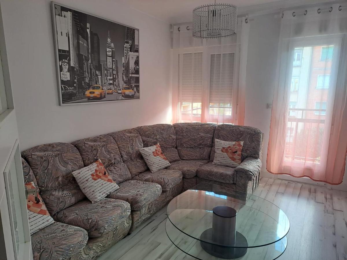 Apartamentos El Conde Санто-Доминго-де-ла-Кальсада Экстерьер фото
